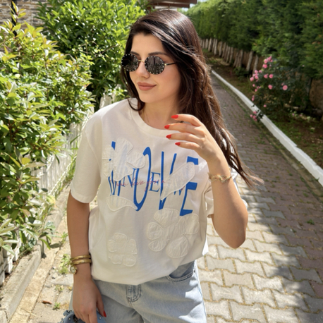 Çiçek baskılı tshirt beyaz