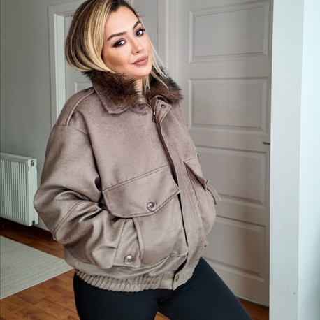 Nubuk Cepli Yakası Kürklü Oversize Bomber Bej ceket
