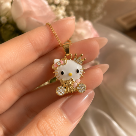Gold Hello Kitty Kolye