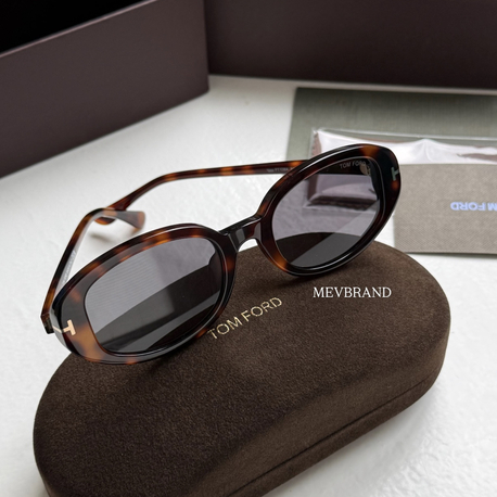 Tom Ford İggy Siyah Leopar 