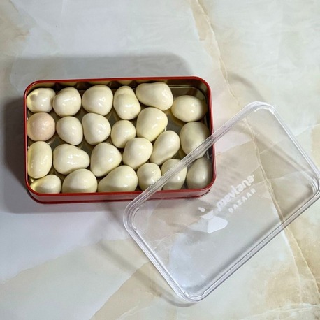 Beyaz Çikolata Aromalı Çilek Draje 500 GR