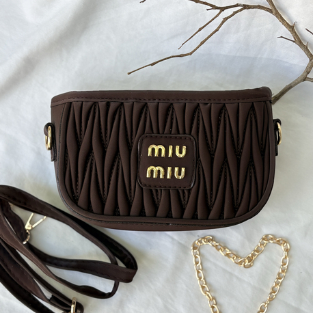 Miu Miu çanta 