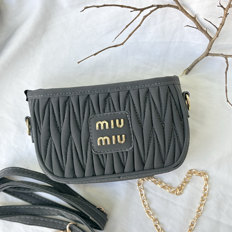 Miu Miu çanta 