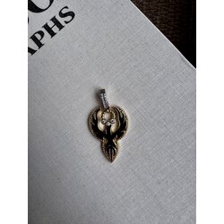 Figür kolye ucu charm