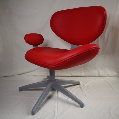 Arne Jacobsen  |  McDonald’s Chair