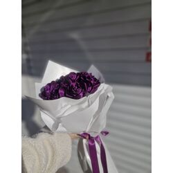 8'li Solmayan Gül Buketi