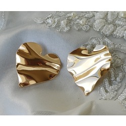 Büyük kalpli gold küpe
