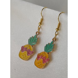 Ananas küpe