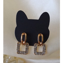 Kare taşlı gold küpe