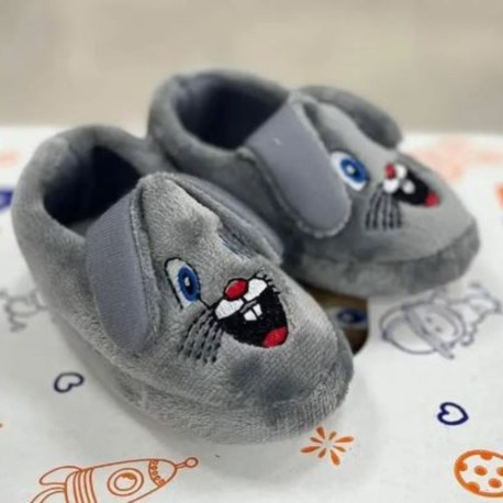 Çocuk Gri Panduf Yumuşak Esnek Kaydırmaz Taban 2512IST0007
