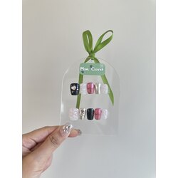 #(64)black pink tırnak