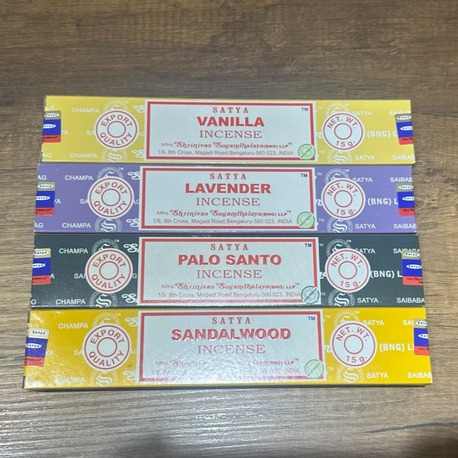 Palo santo-Vanilya-Lavanta-Sandal ağacı 4'lü paket tütsü