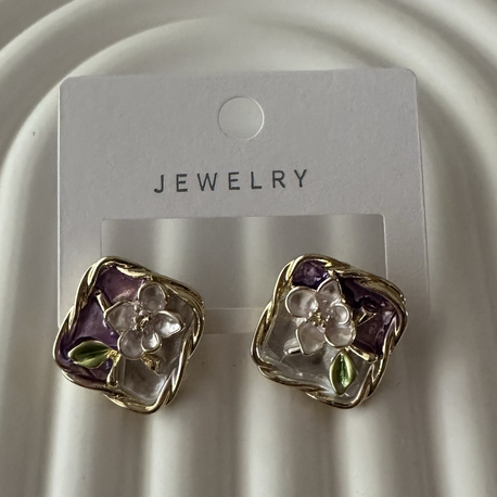 Sanat küpe