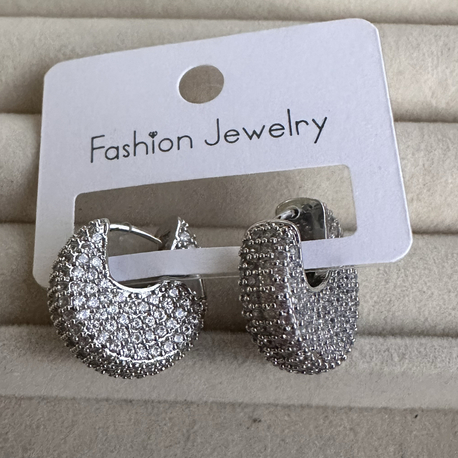 Silver taşlı küpe