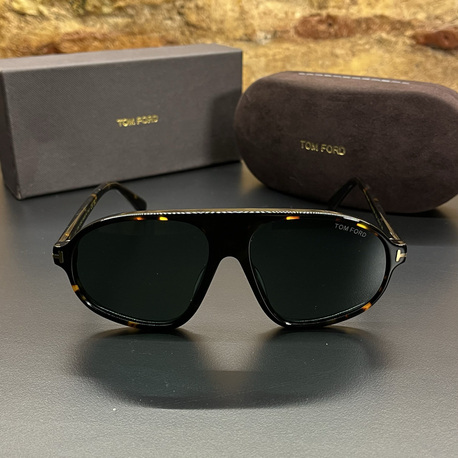 Tom Ford güneş gözlüğü