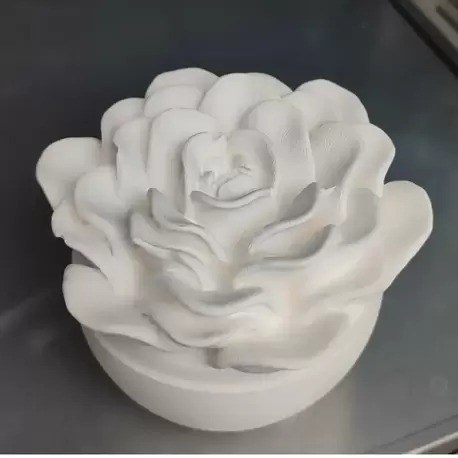 Dekoratif Gül Desenli Kapaklı Kutu