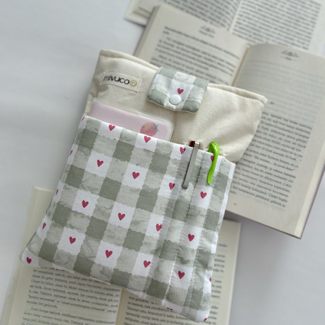 Kitap organizeri