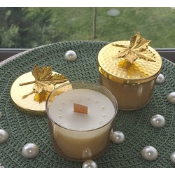 Gold kapaklı cam, %100 soya, organik,kokulu, ahşap fitilli. (ML1030)