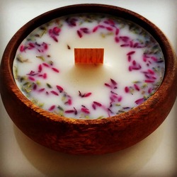 %100 soya wax, ahşap fitilli, ahşap kasede, lavanta