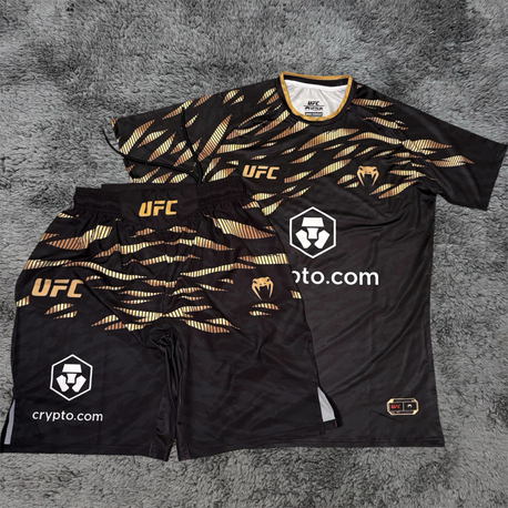 UFC VENUM SİYAH A++