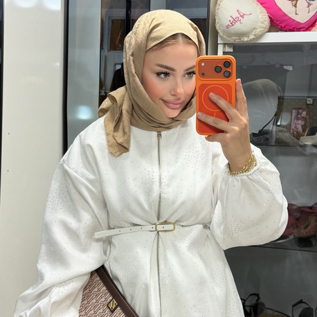 Beyaz taşlı takım