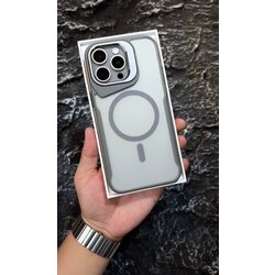 iPhone Gear4 Standlı Case