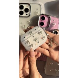 AirPods Fiyonk Desenli Kılıf