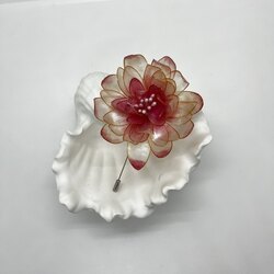 Lotus Yaka İğnesi - Broş 