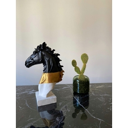 Molina At Büst Art 