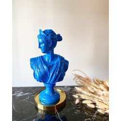 Diana