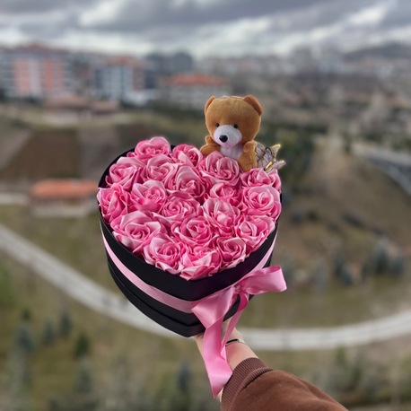 Ahenk kişiye özel orta boy gül kutusu 