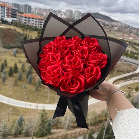 Ahenk 12 li kırmızı solmayan gül buketi 