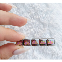 Lotus charm (adet)