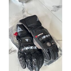 Dainese uzun bilek eldiven 