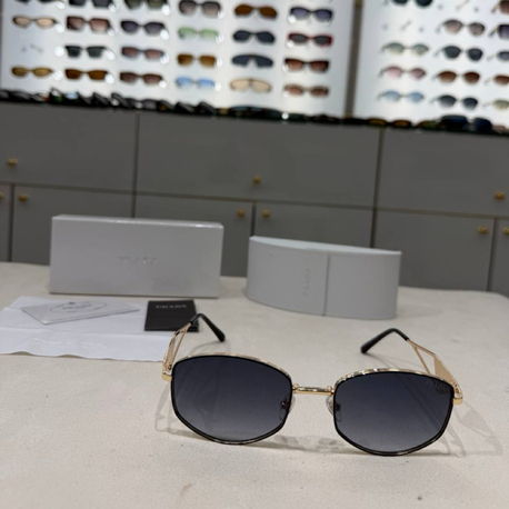 Prada ithal gözlük