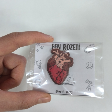 Kalp rozet