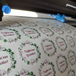 4.5cm çapında Firma logolu yapışkanlı etiket 1000 adet