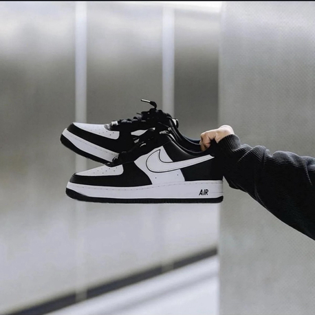 Nike Air Force 1 Low Panda