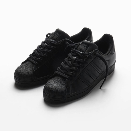 Adidas Superstar Triple Black