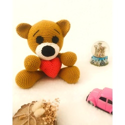 Amigurumi kalpli ayıcık 