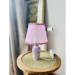 Pembe kurdele başlık abajur
