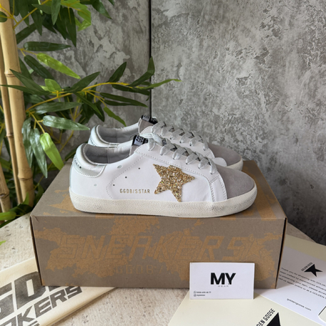 Golden Goose “Silver/Gold” ⭐️