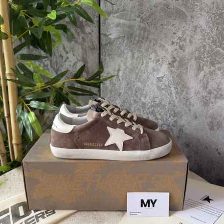 Golden Goose “Brown” ⭐️
