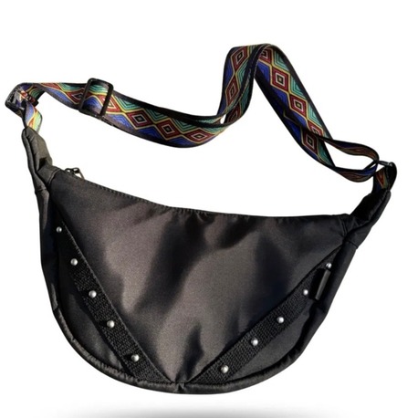 Uniq Color Black