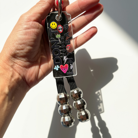 Siyah charm