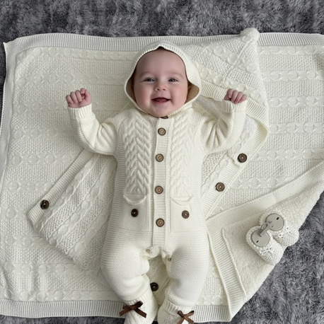 Premium Bebek Ekru Saç Örgü Triko Tulum & Battaniye Seti - 4 Parça Kışlık Takım