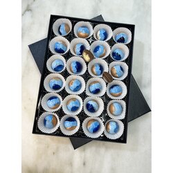 24’LÜ SANAT KAPLI ÇİKOLATA KUTUSU