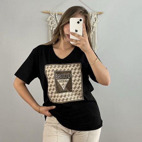 Taş baskılı guess tişört 