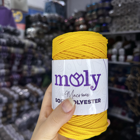 Soft Polyester Macrome 
