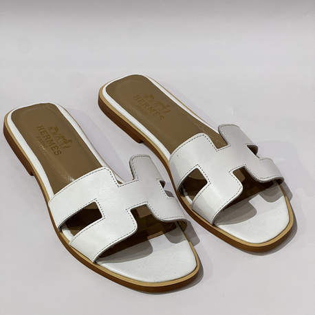 Hermes Women’s Leather Slides